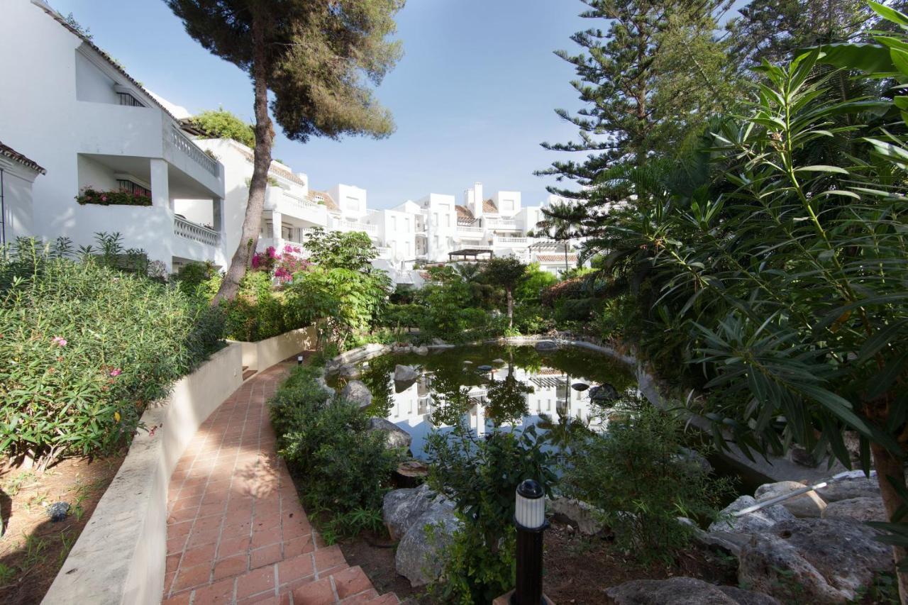 White Pearl Beach Elviria Marbella Esterno foto