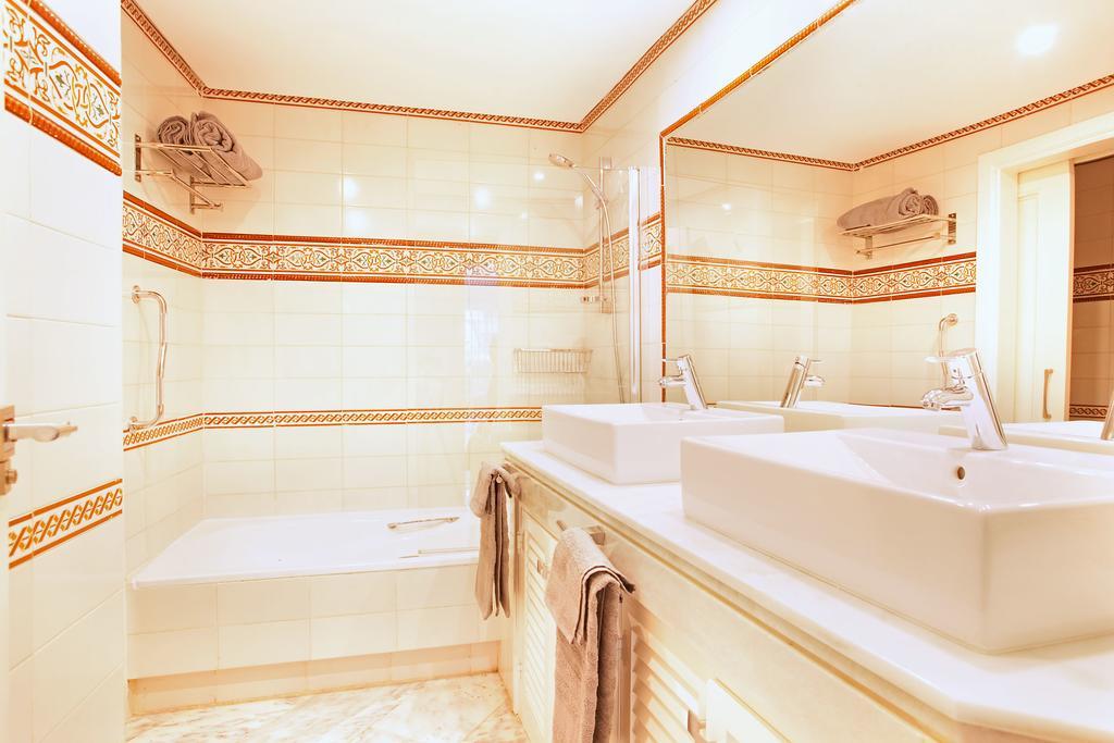 White Pearl Beach Elviria Marbella Esterno foto